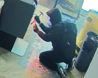 inbreker tabakswinkel