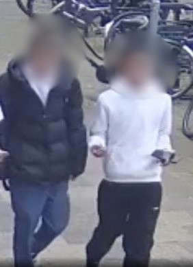 Twee jongens gezocht na diefstal Goudse Rijweg