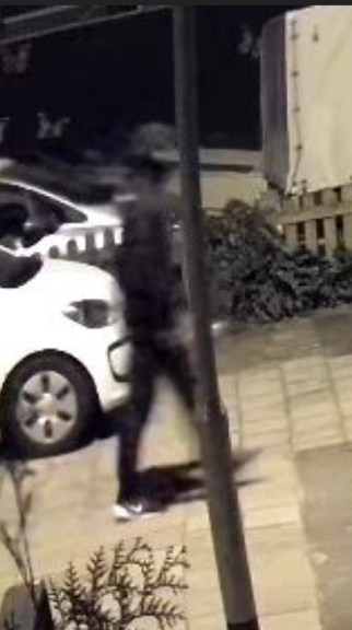 Verdachte autobrand Enkhuizen