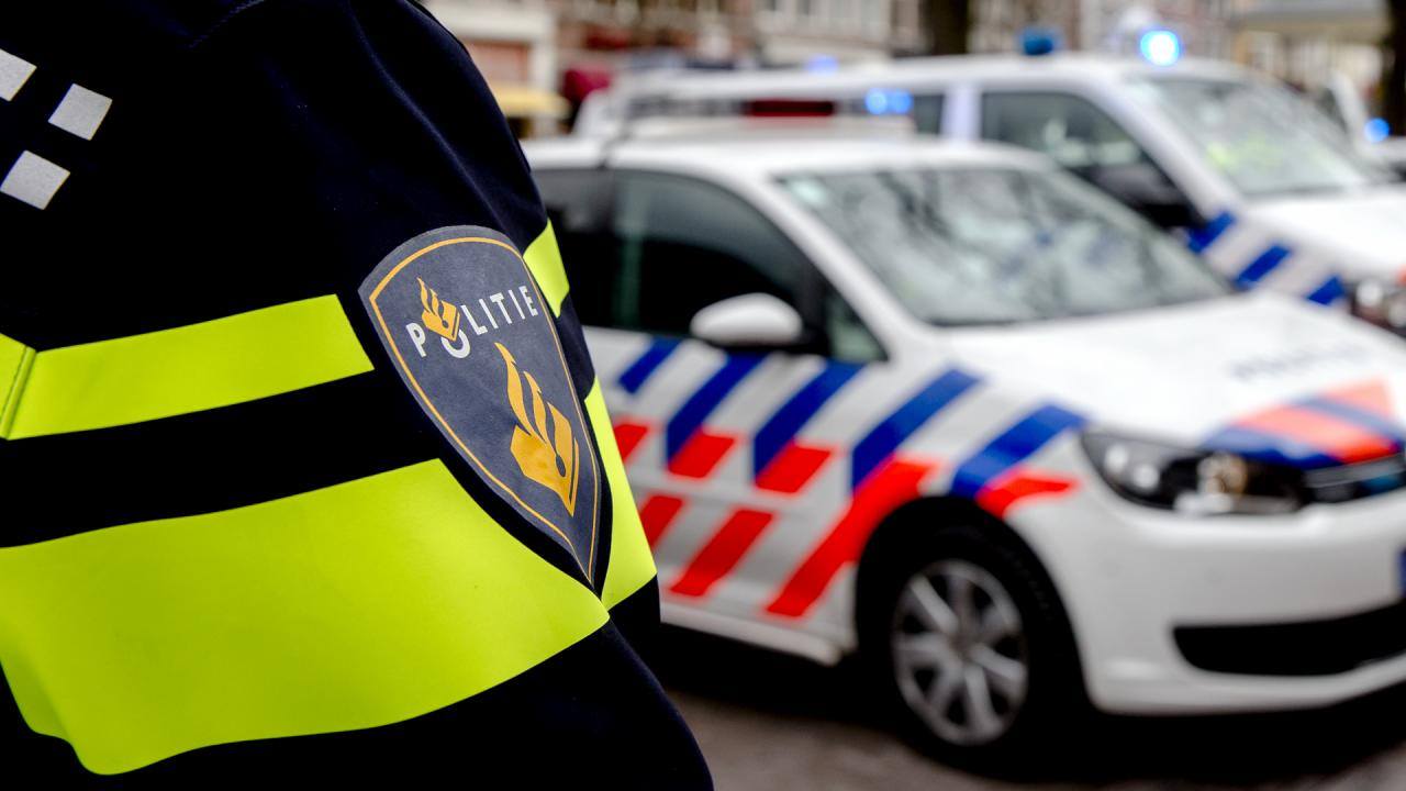 Auto beschoten - Van den Dungenstraat – Helmond