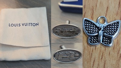 De gestolen sieraden.