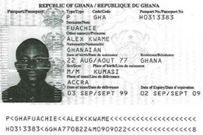 Paspoort Alex FUACHIE
