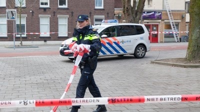 Rotterdam - Ruzie ontaardt in steekpartij op Lavendelstraat en Putsebocht