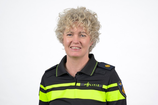 Mariska van Velzen - Meiling