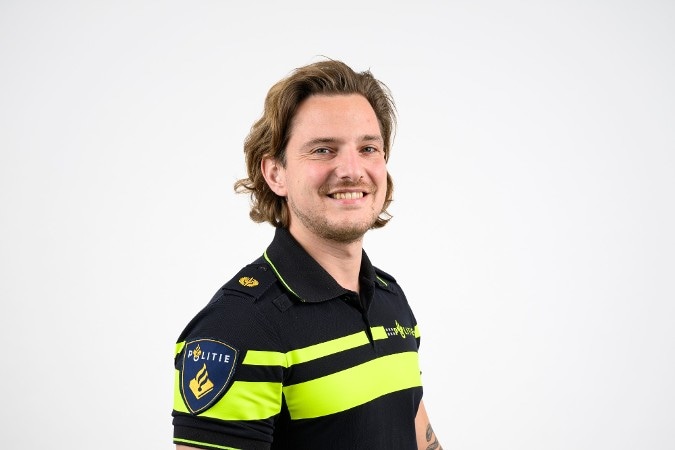 Wijkagent Niels van Osch