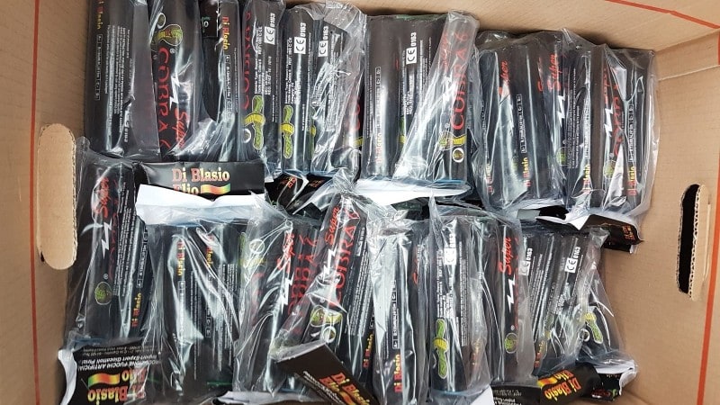 in beslag genomen illegaal vuurwerk