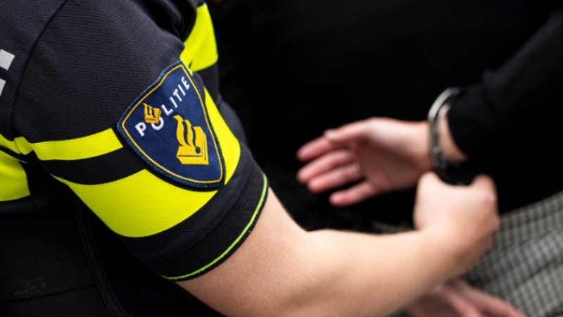 Drie aanhoudingen verricht na berovingen in Bilthoven en Bunnik