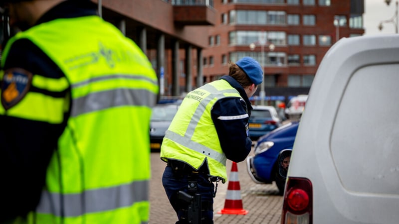 Samen optreden tegen georganiseerde misdaad op Scheveningen