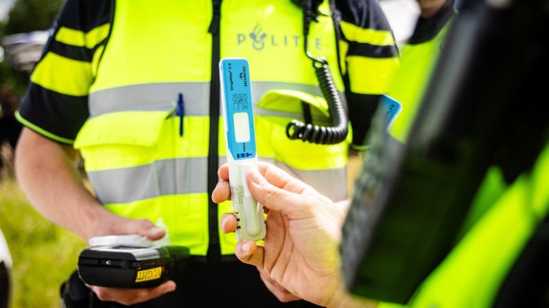 Verkeerscontrole in Grootebroek en Opmeer: 65 processen-verbaal en vier aanhoudingen