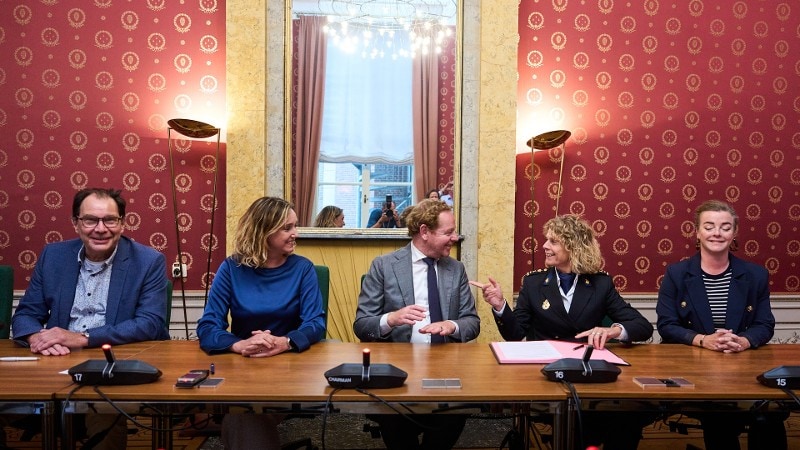 ondertekening CAO 2025