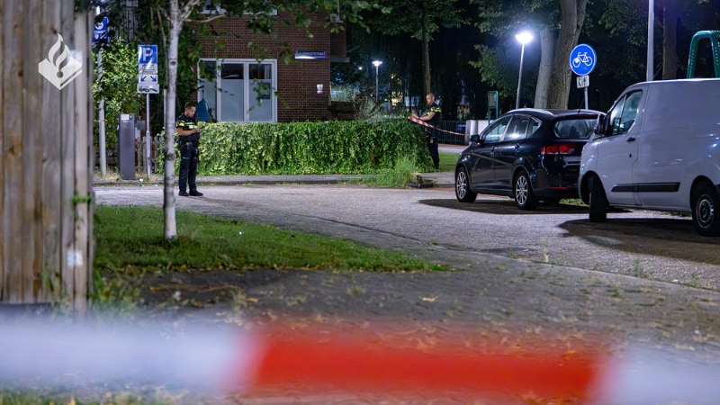 Getuigen gezocht na gewelddadige overval op bedrijfsauto in Amsterdam Nieuw-West