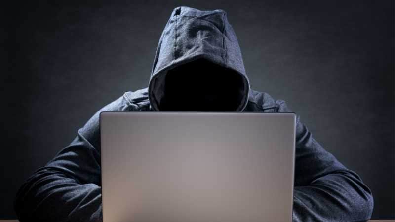 Drie verdachten aangehouden in lopend cyberonderzoek