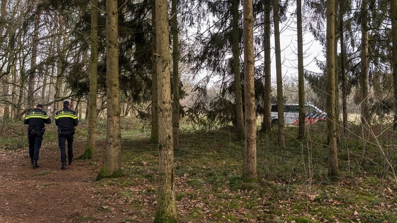 Illegale vuurwapens en vangmiddelen aangetroffen