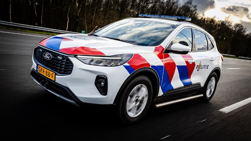 Basispolitievoertuig Ford Kuga Titanium