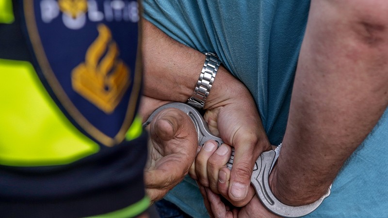Politie Limburg houdt verdachte online criminaliteit aan