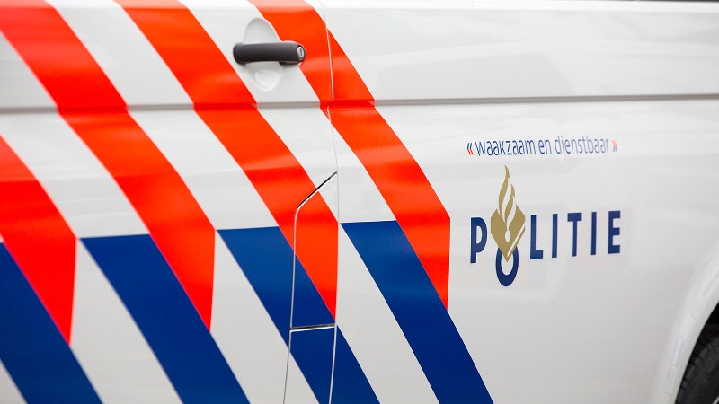 politieauto met logo